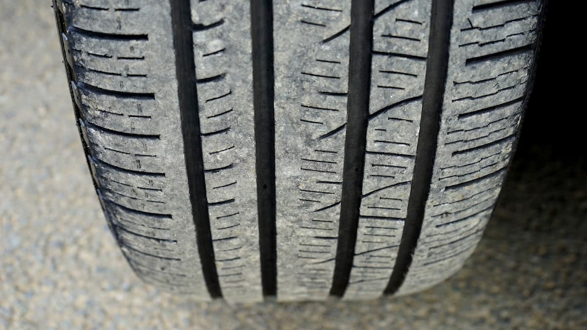 Imagem de um pneu de carro
